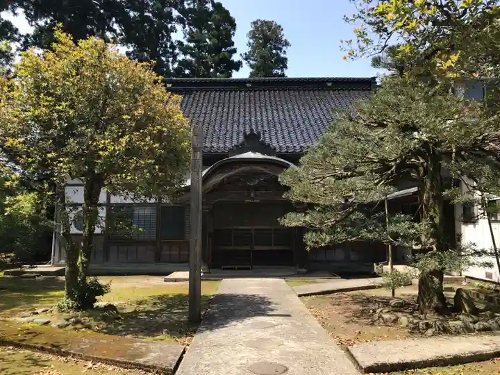 正源寺の本殿・本堂