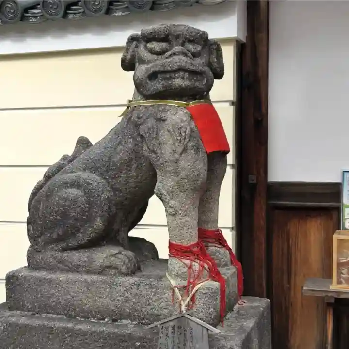 御霊神社の{uncategorized: "未分類", other: "その他", undefined: "問題あり", building: "その他建物", grave: "お墓", sacred_gate: "鳥居", guardian: "狛犬", statue: "像", buddha: "仏像", history: "歴史", nature: "自然", garden: "庭園", animal: "動物", pagoda: "塔", temizu: "手水舎", mountain_gate: "山門・神門", sanctuary: "本殿・本堂", subordinate: "末社・摂社", art: "芸術", scenery: "景色", jizo: "地蔵", ema: "絵馬", goshuin: "御朱印", omikuji: "おみくじ", items: "授与品その他", amulet: "お守り", goshuincho: "御朱印帳", eats: "食事", festival: "お祭り", votive_dance: "神楽", shichigosan: "七五三参", wedding: "結婚式", experience: "体験その他", initially: "初詣", around: "周辺", anti_infection: "感染症対策"}