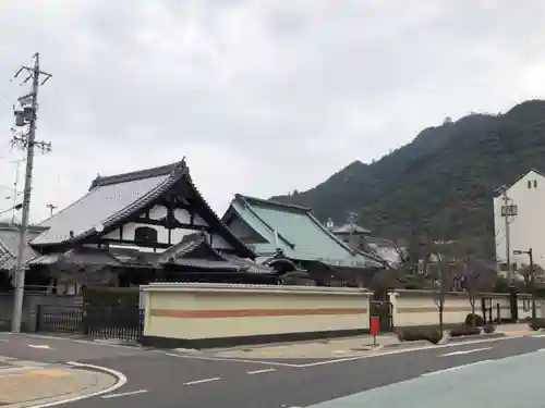 常在寺の本殿・本堂