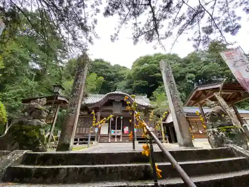 備中高梁稲荷神社の建物その他