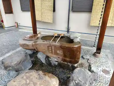 玄武神社の{uncategorized: "未分類", other: "その他", undefined: "問題あり", building: "その他建物", grave: "お墓", sacred_gate: "鳥居", guardian: "狛犬", statue: "像", buddha: "仏像", history: "歴史", nature: "自然", garden: "庭園", animal: "動物", pagoda: "塔", temizu: "手水舎", mountain_gate: "山門・神門", sanctuary: "本殿・本堂", subordinate: "末社・摂社", art: "芸術", scenery: "景色", jizo: "地蔵", ema: "絵馬", goshuin: "御朱印", omikuji: "おみくじ", items: "授与品その他", amulet: "お守り", goshuincho: "御朱印帳", eats: "食事", festival: "お祭り", votive_dance: "神楽", shichigosan: "七五三参", wedding: "結婚式", experience: "体験その他", initially: "初詣", around: "周辺", anti_infection: "感染症対策"}