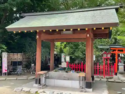 新田神社の手水舎