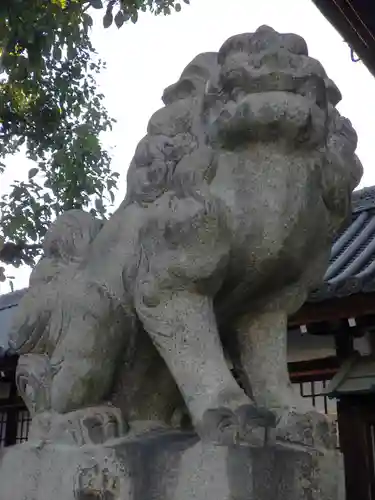 六孫王神社の狛犬