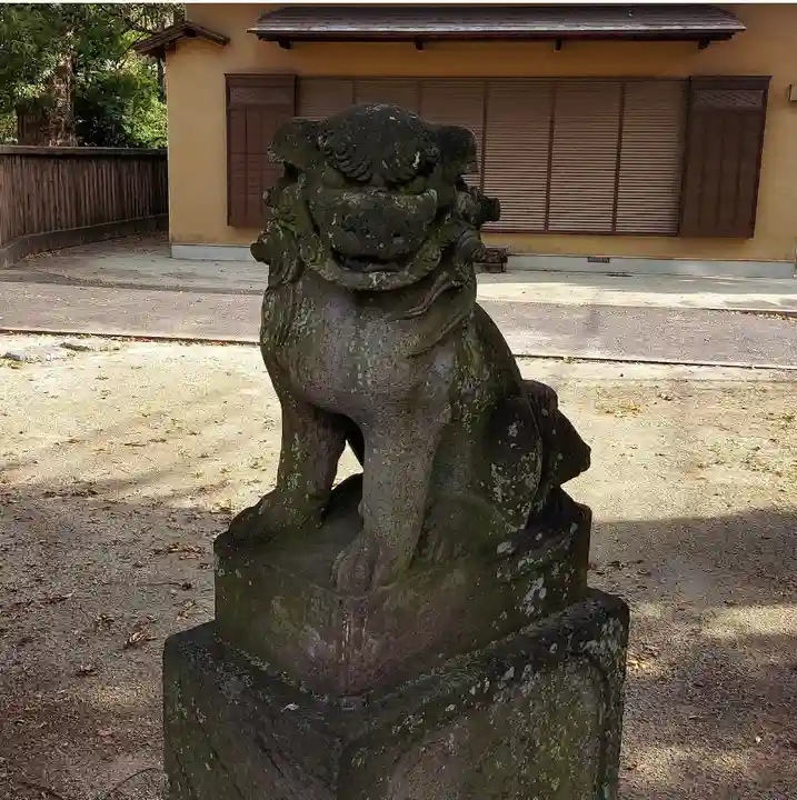 豊田神社の狛犬