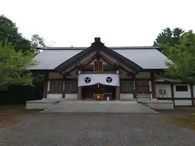 岩内神社の本殿・本堂