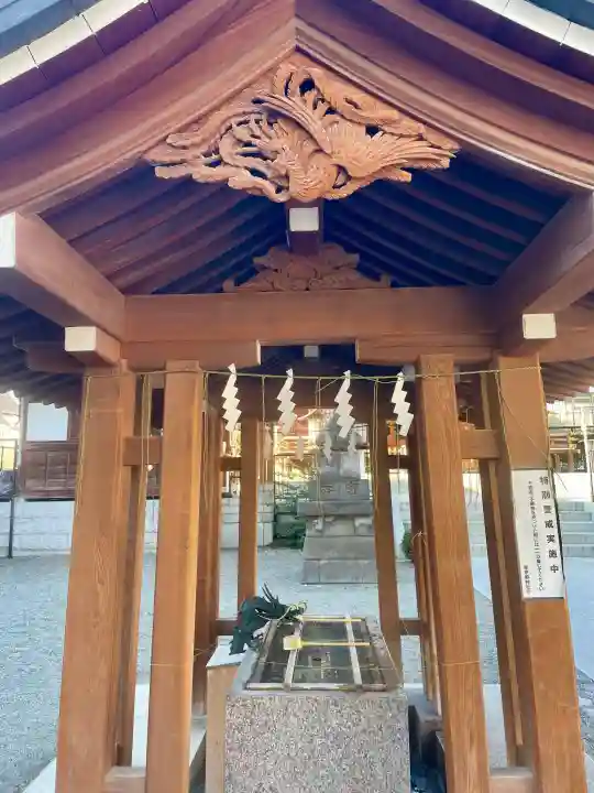 大鳥神社の{uncategorized: "未分類", other: "その他", undefined: "問題あり", building: "その他建物", grave: "お墓", sacred_gate: "鳥居", guardian: "狛犬", statue: "像", buddha: "仏像", history: "歴史", nature: "自然", garden: "庭園", animal: "動物", pagoda: "塔", temizu: "手水舎", mountain_gate: "山門・神門", sanctuary: "本殿・本堂", subordinate: "末社・摂社", art: "芸術", scenery: "景色", jizo: "地蔵", ema: "絵馬", goshuin: "御朱印", omikuji: "おみくじ", items: "授与品その他", amulet: "お守り", goshuincho: "御朱印帳", eats: "食事", festival: "お祭り", votive_dance: "神楽", shichigosan: "七五三参", wedding: "結婚式", experience: "体験その他", initially: "初詣", around: "周辺", anti_infection: "感染症対策"}