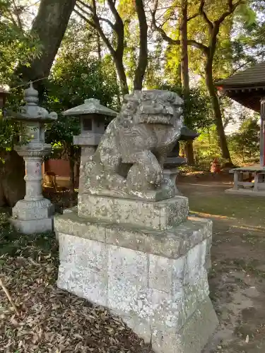 大谷高龗神社の{uncategorized: "未分類", other: "その他", undefined: "問題あり", building: "その他建物", grave: "お墓", sacred_gate: "鳥居", guardian: "狛犬", statue: "像", buddha: "仏像", history: "歴史", nature: "自然", garden: "庭園", animal: "動物", pagoda: "塔", temizu: "手水舎", mountain_gate: "山門・神門", sanctuary: "本殿・本堂", subordinate: "末社・摂社", art: "芸術", scenery: "景色", jizo: "地蔵", ema: "絵馬", goshuin: "御朱印", omikuji: "おみくじ", items: "授与品その他", amulet: "お守り", goshuincho: "御朱印帳", eats: "食事", festival: "お祭り", votive_dance: "神楽", shichigosan: "七五三参", wedding: "結婚式", experience: "体験その他", initially: "初詣", around: "周辺", anti_infection: "感染症対策"}
