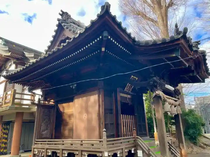 八杉神社の{uncategorized: "未分類", other: "その他", undefined: "問題あり", building: "その他建物", grave: "お墓", sacred_gate: "鳥居", guardian: "狛犬", statue: "像", buddha: "仏像", history: "歴史", nature: "自然", garden: "庭園", animal: "動物", pagoda: "塔", temizu: "手水舎", mountain_gate: "山門・神門", sanctuary: "本殿・本堂", subordinate: "末社・摂社", art: "芸術", scenery: "景色", jizo: "地蔵", ema: "絵馬", goshuin: "御朱印", omikuji: "おみくじ", items: "授与品その他", amulet: "お守り", goshuincho: "御朱印帳", eats: "食事", festival: "お祭り", votive_dance: "神楽", shichigosan: "七五三参", wedding: "結婚式", experience: "体験その他", initially: "初詣", around: "周辺", anti_infection: "感染症対策"}