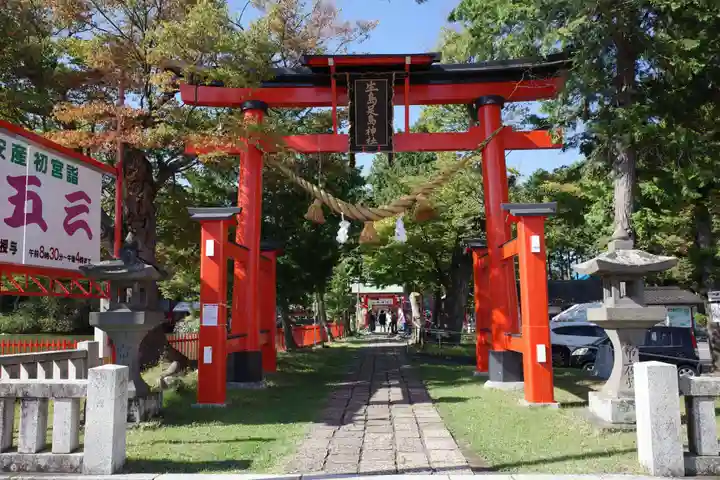 生島足島神社の鳥居