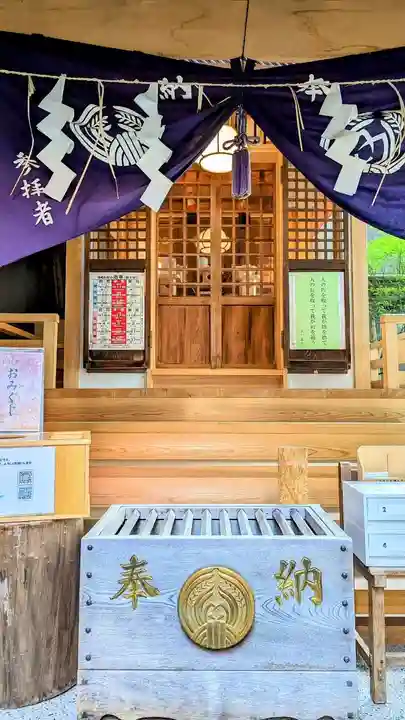 五十稲荷神社(栄寿稲荷神社)の本殿・本堂