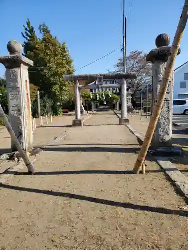 神武天皇遥拝殿の鳥居