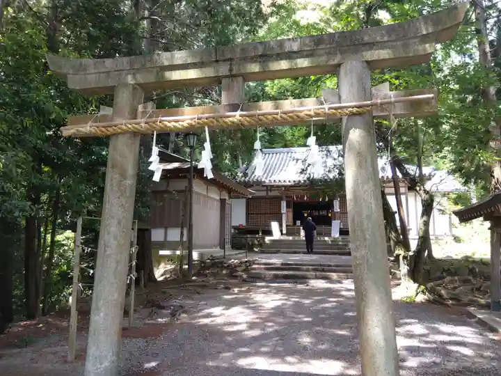 松尾山神社(奈良県)
