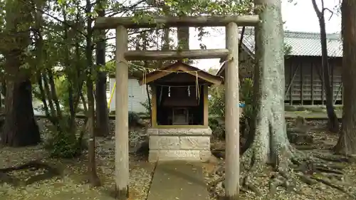 素鵞神社の末社・摂社