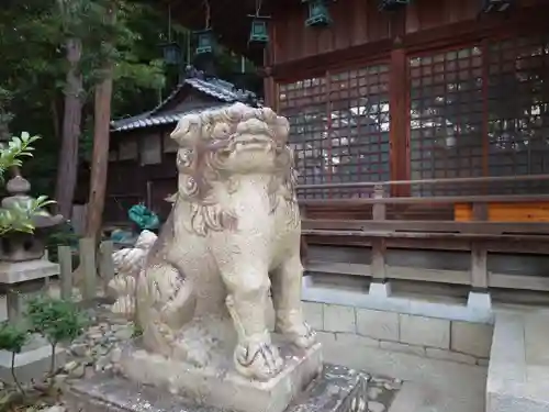 垂水神社の狛犬