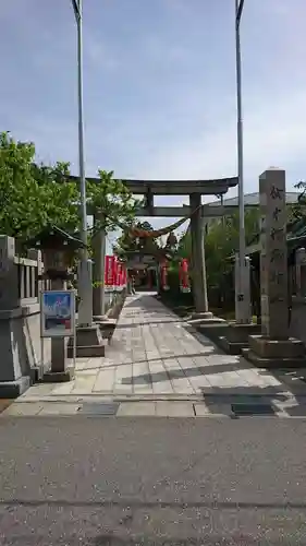 越中稲荷神社の鳥居