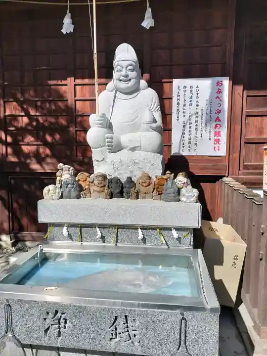 西宮神社の{uncategorized: "未分類", other: "その他", undefined: "問題あり", building: "その他建物", grave: "お墓", sacred_gate: "鳥居", guardian: "狛犬", statue: "像", buddha: "仏像", history: "歴史", nature: "自然", garden: "庭園", animal: "動物", pagoda: "塔", temizu: "手水舎", mountain_gate: "山門・神門", sanctuary: "本殿・本堂", subordinate: "末社・摂社", art: "芸術", scenery: "景色", jizo: "地蔵", ema: "絵馬", goshuin: "御朱印", omikuji: "おみくじ", items: "授与品その他", amulet: "お守り", goshuincho: "御朱印帳", eats: "食事", festival: "お祭り", votive_dance: "神楽", shichigosan: "七五三参", wedding: "結婚式", experience: "体験その他", initially: "初詣", around: "周辺", anti_infection: "感染症対策"}