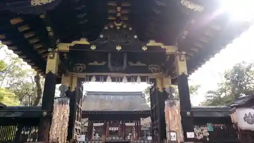 豊国神社の山門