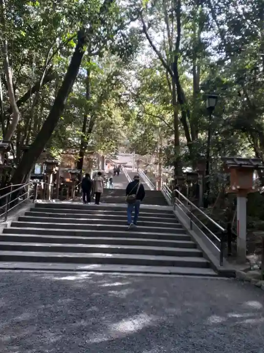 大神神社の{uncategorized: "未分類", other: "その他", undefined: "問題あり", building: "その他建物", grave: "お墓", sacred_gate: "鳥居", guardian: "狛犬", statue: "像", buddha: "仏像", history: "歴史", nature: "自然", garden: "庭園", animal: "動物", pagoda: "塔", temizu: "手水舎", mountain_gate: "山門・神門", sanctuary: "本殿・本堂", subordinate: "末社・摂社", art: "芸術", scenery: "景色", jizo: "地蔵", ema: "絵馬", goshuin: "御朱印", omikuji: "おみくじ", items: "授与品その他", amulet: "お守り", goshuincho: "御朱印帳", eats: "食事", festival: "お祭り", votive_dance: "神楽", shichigosan: "七五三参", wedding: "結婚式", experience: "体験その他", initially: "初詣", around: "周辺", anti_infection: "感染症対策"}