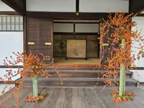 霊鑑寺門跡(京都府)