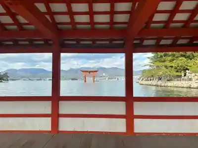 厳島神社(広島県)