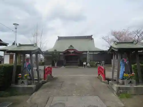 善光寺の本殿・本堂