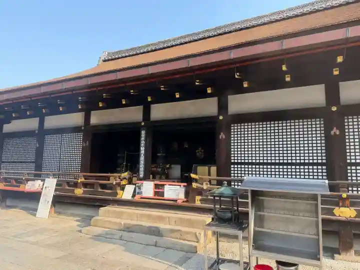 東寺(教王護国寺)の{uncategorized: "未分類", other: "その他", undefined: "問題あり", building: "その他建物", grave: "お墓", sacred_gate: "鳥居", guardian: "狛犬", statue: "像", buddha: "仏像", history: "歴史", nature: "自然", garden: "庭園", animal: "動物", pagoda: "塔", temizu: "手水舎", mountain_gate: "山門・神門", sanctuary: "本殿・本堂", subordinate: "末社・摂社", art: "芸術", scenery: "景色", jizo: "地蔵", ema: "絵馬", goshuin: "御朱印", omikuji: "おみくじ", items: "授与品その他", amulet: "お守り", goshuincho: "御朱印帳", eats: "食事", festival: "お祭り", votive_dance: "神楽", shichigosan: "七五三参", wedding: "結婚式", experience: "体験その他", initially: "初詣", around: "周辺", anti_infection: "感染症対策"}