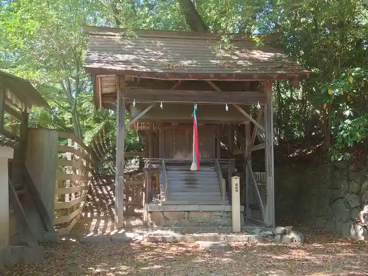 伊居太神社の末社・摂社