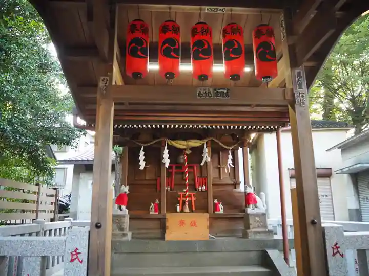 滝野川八幡神社の末社・摂社
