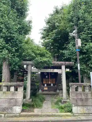 正一位末広稲荷神社の{uncategorized: "未分類", other: "その他", undefined: "問題あり", building: "その他建物", grave: "お墓", sacred_gate: "鳥居", guardian: "狛犬", statue: "像", buddha: "仏像", history: "歴史", nature: "自然", garden: "庭園", animal: "動物", pagoda: "塔", temizu: "手水舎", mountain_gate: "山門・神門", sanctuary: "本殿・本堂", subordinate: "末社・摂社", art: "芸術", scenery: "景色", jizo: "地蔵", ema: "絵馬", goshuin: "御朱印", omikuji: "おみくじ", items: "授与品その他", amulet: "お守り", goshuincho: "御朱印帳", eats: "食事", festival: "お祭り", votive_dance: "神楽", shichigosan: "七五三参", wedding: "結婚式", experience: "体験その他", initially: "初詣", around: "周辺", anti_infection: "感染症対策"}