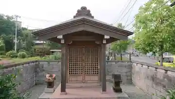 國安稲荷社の本殿・本堂