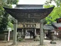 桜井大神宮の{uncategorized: "未分類", other: "その他", undefined: "問題あり", building: "その他建物", grave: "お墓", sacred_gate: "鳥居", guardian: "狛犬", statue: "像", buddha: "仏像", history: "歴史", nature: "自然", garden: "庭園", animal: "動物", pagoda: "塔", temizu: "手水舎", mountain_gate: "山門・神門", sanctuary: "本殿・本堂", subordinate: "末社・摂社", art: "芸術", scenery: "景色", jizo: "地蔵", ema: "絵馬", goshuin: "御朱印", omikuji: "おみくじ", items: "授与品その他", amulet: "お守り", goshuincho: "御朱印帳", eats: "食事", festival: "お祭り", votive_dance: "神楽", shichigosan: "七五三参", wedding: "結婚式", experience: "体験その他", initially: "初詣", around: "周辺", anti_infection: "感染症対策"}