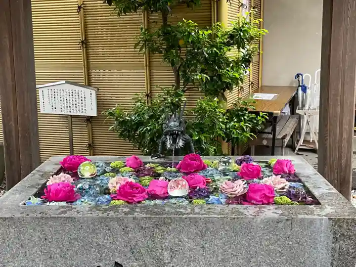 蛇窪神社の手水舎