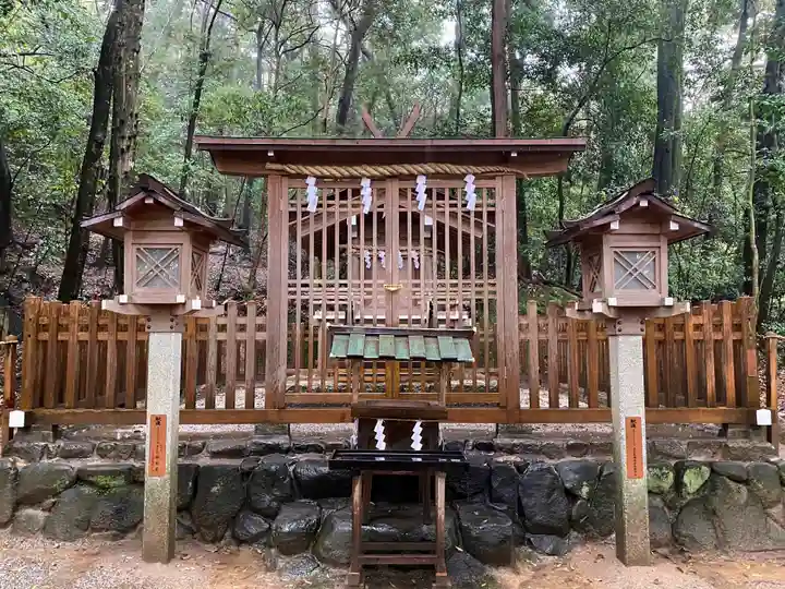 大神神社の末社・摂社