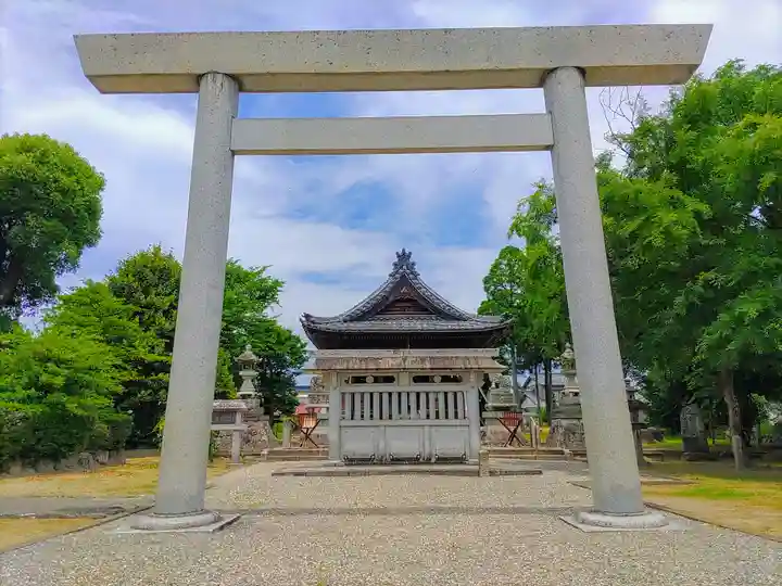 天神社(草井町)の鳥居