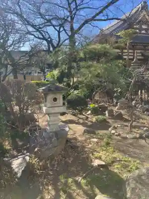 寳幢院の{uncategorized: "未分類", other: "その他", undefined: "問題あり", building: "その他建物", grave: "お墓", sacred_gate: "鳥居", guardian: "狛犬", statue: "像", buddha: "仏像", history: "歴史", nature: "自然", garden: "庭園", animal: "動物", pagoda: "塔", temizu: "手水舎", mountain_gate: "山門・神門", sanctuary: "本殿・本堂", subordinate: "末社・摂社", art: "芸術", scenery: "景色", jizo: "地蔵", ema: "絵馬", goshuin: "御朱印", omikuji: "おみくじ", items: "授与品その他", amulet: "お守り", goshuincho: "御朱印帳", eats: "食事", festival: "お祭り", votive_dance: "神楽", shichigosan: "七五三参", wedding: "結婚式", experience: "体験その他", initially: "初詣", around: "周辺", anti_infection: "感染症対策"}