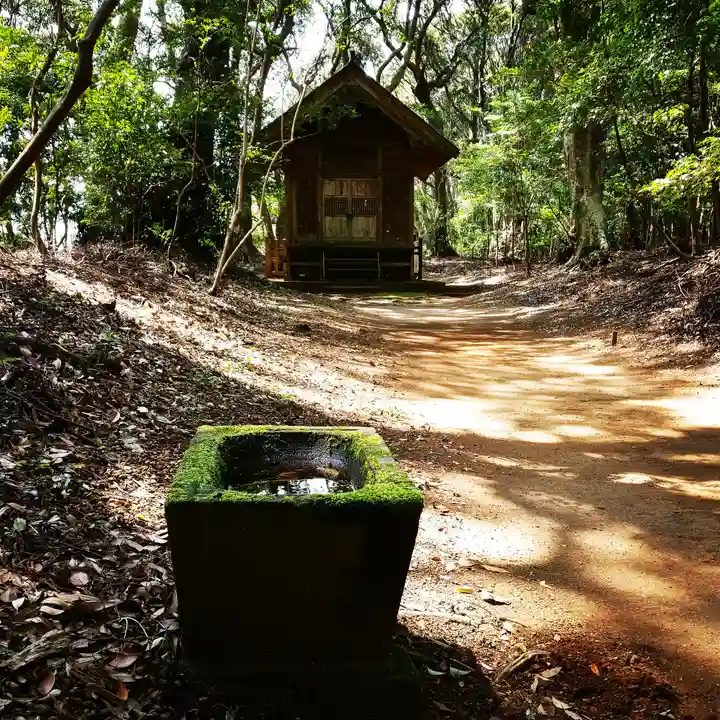 沼尾神社の手水舎