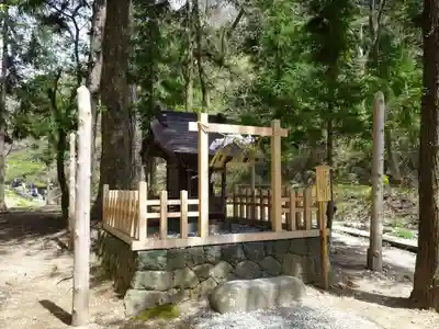 諏訪大社下社春宮の末社・摂社