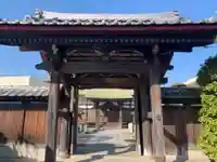 龍厳寺の山門・神門