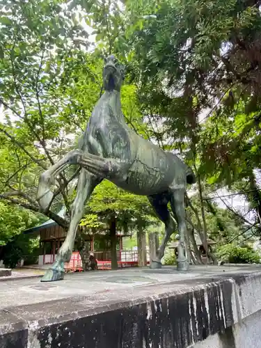 金刀比羅神社の像