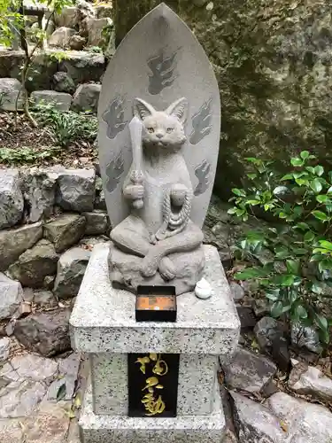 お松大権現の狛犬