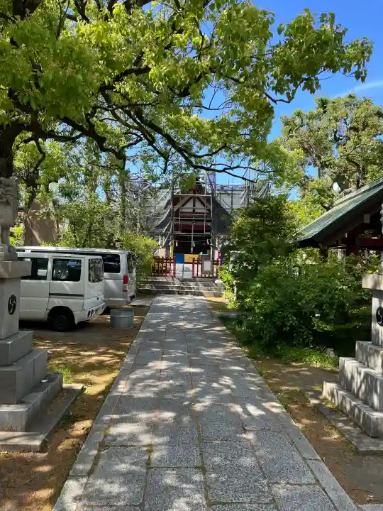 徳持神社の{uncategorized: "未分類", other: "その他", undefined: "問題あり", building: "その他建物", grave: "お墓", sacred_gate: "鳥居", guardian: "狛犬", statue: "像", buddha: "仏像", history: "歴史", nature: "自然", garden: "庭園", animal: "動物", pagoda: "塔", temizu: "手水舎", mountain_gate: "山門・神門", sanctuary: "本殿・本堂", subordinate: "末社・摂社", art: "芸術", scenery: "景色", jizo: "地蔵", ema: "絵馬", goshuin: "御朱印", omikuji: "おみくじ", items: "授与品その他", amulet: "お守り", goshuincho: "御朱印帳", eats: "食事", festival: "お祭り", votive_dance: "神楽", shichigosan: "七五三参", wedding: "結婚式", experience: "体験その他", initially: "初詣", around: "周辺", anti_infection: "感染症対策"}