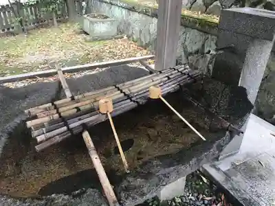 安積國造神社の手水舎