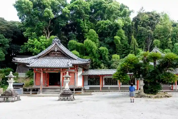 寿命殿長仙寺の本殿・本堂