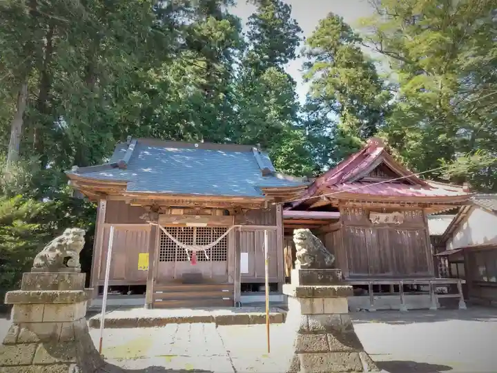 八雲神社の本殿・本堂