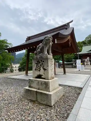 岡田神社の狛犬