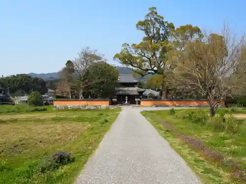 戒壇院のその他建物