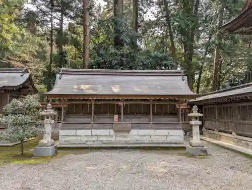 伊和神社の{uncategorized: "未分類", other: "その他", undefined: "問題あり", building: "その他建物", grave: "お墓", sacred_gate: "鳥居", guardian: "狛犬", statue: "像", buddha: "仏像", history: "歴史", nature: "自然", garden: "庭園", animal: "動物", pagoda: "塔", temizu: "手水舎", mountain_gate: "山門・神門", sanctuary: "本殿・本堂", subordinate: "末社・摂社", art: "芸術", scenery: "景色", jizo: "地蔵", ema: "絵馬", goshuin: "御朱印", omikuji: "おみくじ", items: "授与品その他", amulet: "お守り", goshuincho: "御朱印帳", eats: "食事", festival: "お祭り", votive_dance: "神楽", shichigosan: "七五三参", wedding: "結婚式", experience: "体験その他", initially: "初詣", around: "周辺", anti_infection: "感染症対策"}