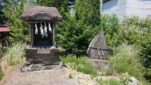 佐谷田神社の末社