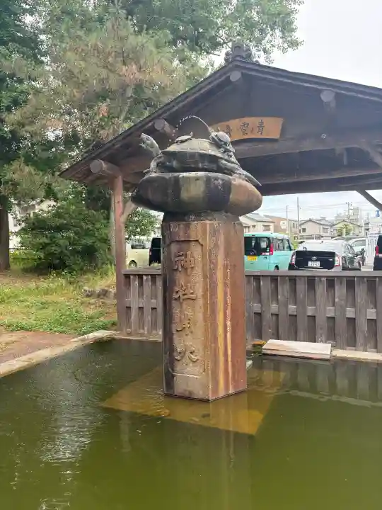 青海神社(新潟県)