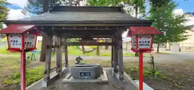 與次郎稲荷神社の手水舎